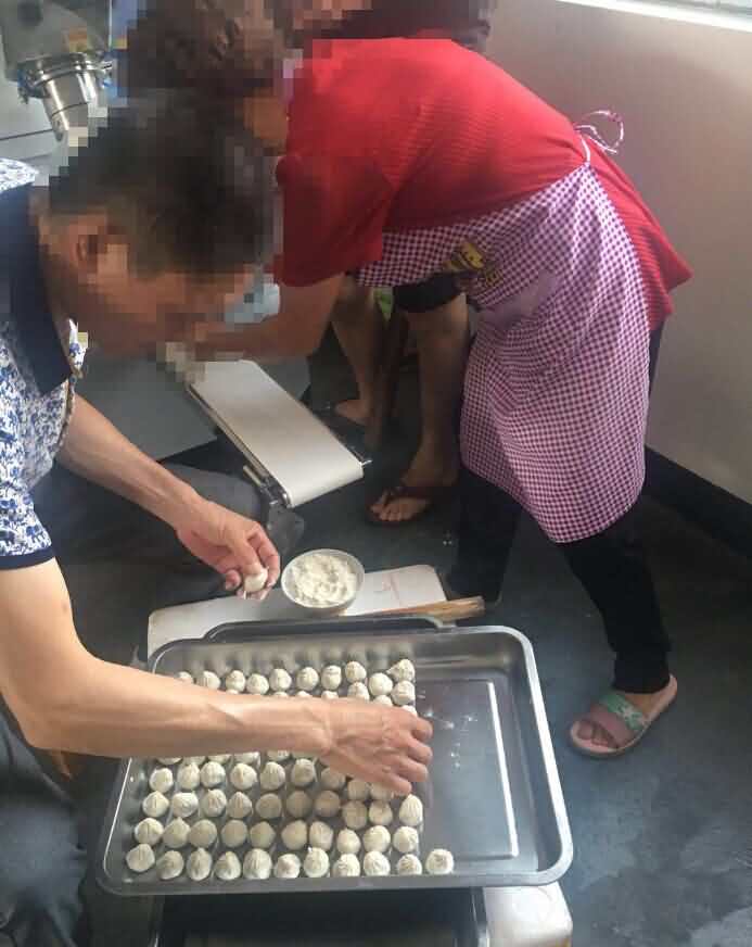 包子鋪專用包子機(jī) 包子鋪專用包子機(jī)